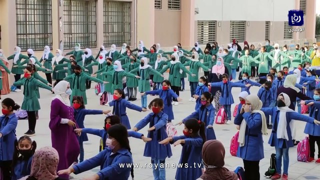 أجمل ما يمكن لعينيك أن تراه اليوم.. مشاهد اشتقنا لها من داخل إحدى مدارس لواء الرمثا