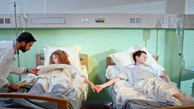 Plus belle la vie : [Indiscrétion ] - Babeth et Léa retrouvent enfin leur complicité