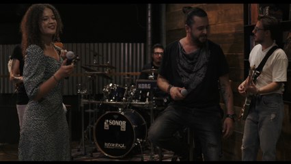 Barış Tükeniş - Papatyalar ft. Merve Ahmetoğlu (Official Video)