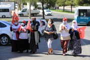 Almanya'da kızı terör örgütü PKK tarafından kaçırılan anne, Diyarbakır annelerini ziyaret etti