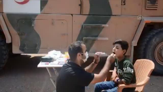 Mehmetçik, Barış Pınarı Harekatı bölgesinde insani yardımda bulundu