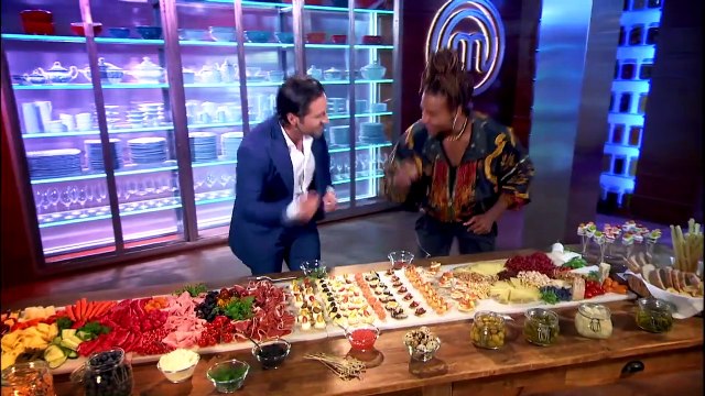 Así es la cabecera de 'MasterChef Celebrity 6' con Terelu Campos, Samantha Hudson, Carmina Barrios y Bustamante, entre otros