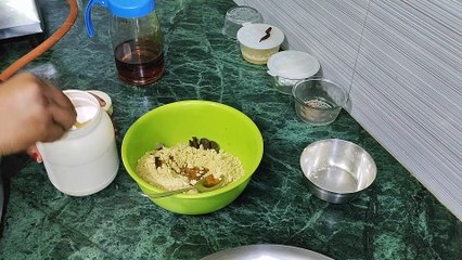 एक बिहारी व्यंजन जो पूरे भारत में प्रसिद्ध है | चने के सत्तू की लिट्टी | Litti gugni Recipe