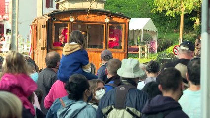 Pyrénées: face à un record de fréquentation, les professionnels doivent s'adapter