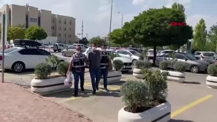 TARTIŞTIĞI EŞİNİ SOKAK ORTASINDA BIÇAKLADI