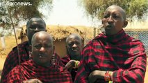 Skepsis gegenüber dem Westen: Massai in Kenia misstrauen Impfstoff