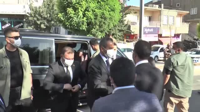 Milli Eğitim Bakanı Özer, ziyaretlerde bulundu