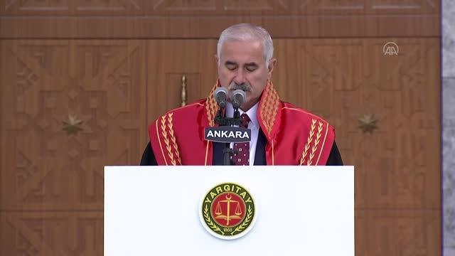 Yargıtay Başkanı Akarca: (Sahte hesapların kullanımı) Bilinmelidir ki günlük hayatta suç teşkil eden her söz ve davranış sosyal medya ortamında da...