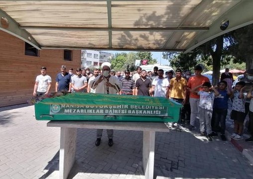 Son dakika gündem: HASTANE BAHÇESİNDE ÖLEN KALP HASTASI TOPRAĞA VERİLDİ