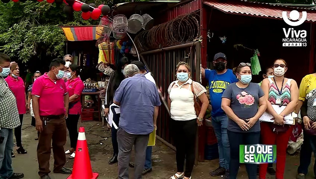 Autoridades capitalinas supervisan avance de obras en el mercado Israel Lewites