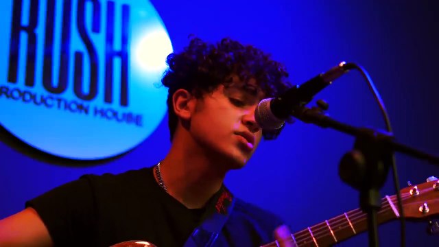 كلمات أغنية حظل أحبك: قدمها عصام النجار وحققت ملايين المشاهدات