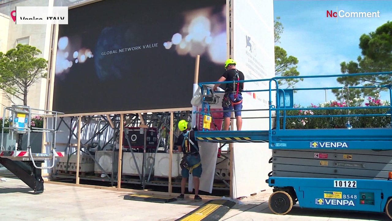 شاهد: افتتاح مهرجان البندقية السينمائي وسط إجراءات احترازية لمكافحة كورونا