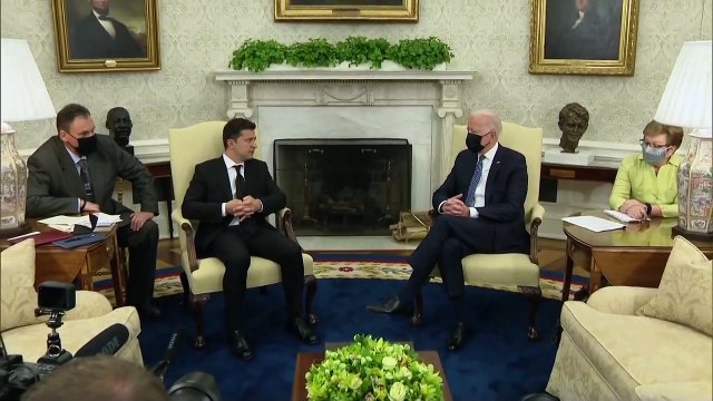 Washington, Biden a Zelensky: 60 milioni per l'Ucraina, ne difenderemo la sovranità