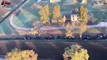 Puglia: inseguimento in elicottero filmato dai Carabinieri, arrestati due ladri d'auto nel foggiano - video