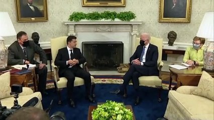 Zelensky recebe apoio de Biden na oposição a Putin