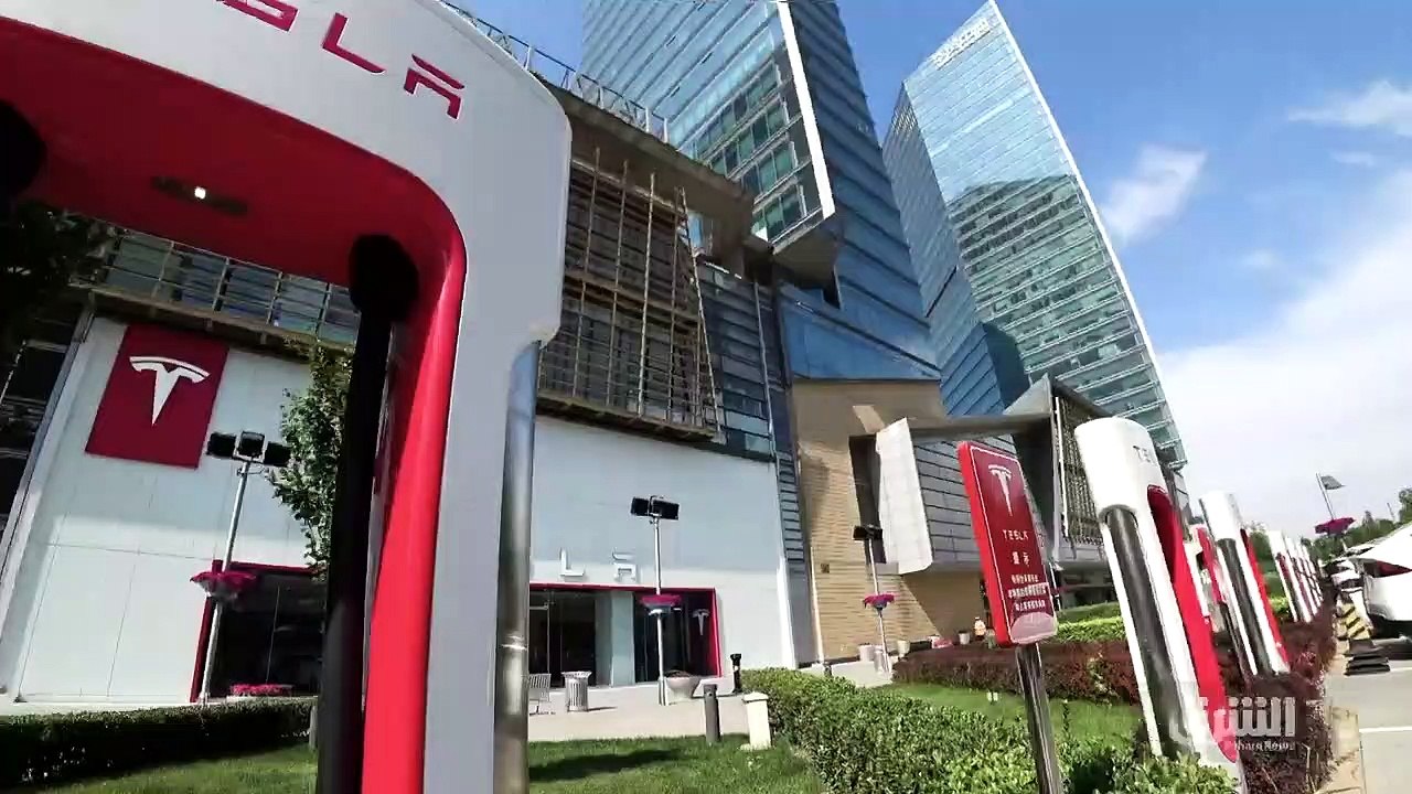 ...الشرق...