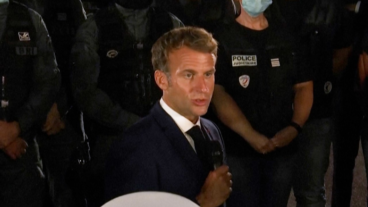 Macron : « Il n’y a aucun endroit dans Marseille où la police ne rentre pas »