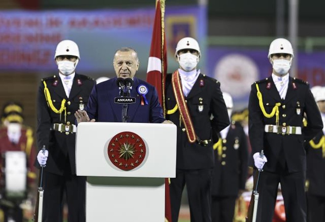 Cumhurbaşkanı Erdoğan: Türkiye dünyada en hızlı büyüyen ikinci ekonomi oldu