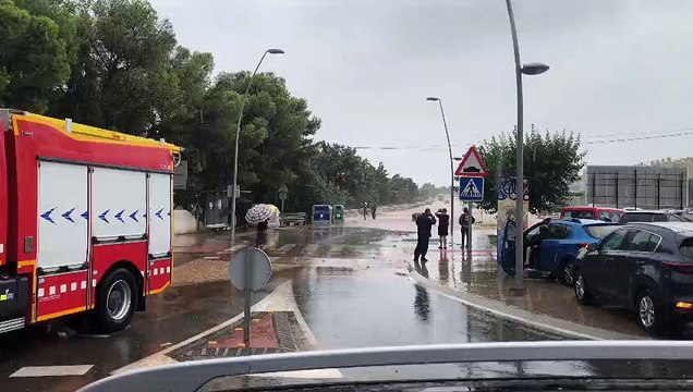 Inundaciones en el Delta de l'Ebre: Estamos confinados y sufriendo