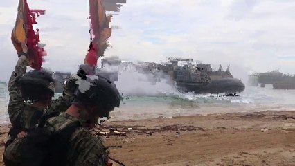 B-Roll - LAR offloads at Camp Schwab