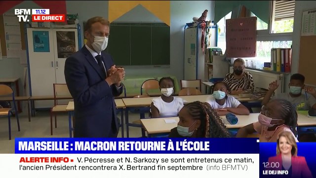 Combien vous gagnez d'argent ? : Emmanuel Macron évoque son salaire devant des élèves d'une école à Marseille