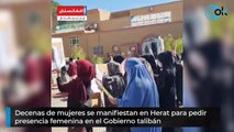 Decenas de mujeres se manifiestan en Herat para pedir presencia femenina en el Gobierno talibán
