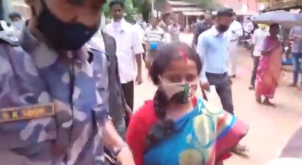 দ্বিতীয় বিয়ের অভিযোগে শালতোড়ার বিধায়ক চন্দনা বাউরির আত্মসমর্পণ বাঁকুড়া আদালতে