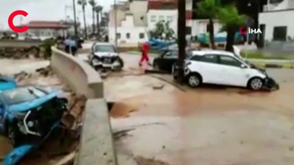 İspanya’da sel felaketi... Araçlar denize sürüklendi, 5 bin ev elektriksiz kaldı