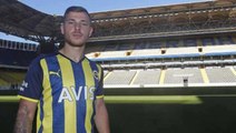 Son Dakika: Fenerbahçe transferleri peş peşe açıklıyor! Alman orta saha Max Meyer de imzayı attı