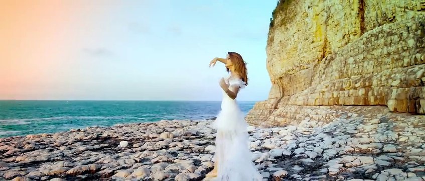 Saide Guliyeva - Şu Karşıki Dağda Kar Var Duman Yok