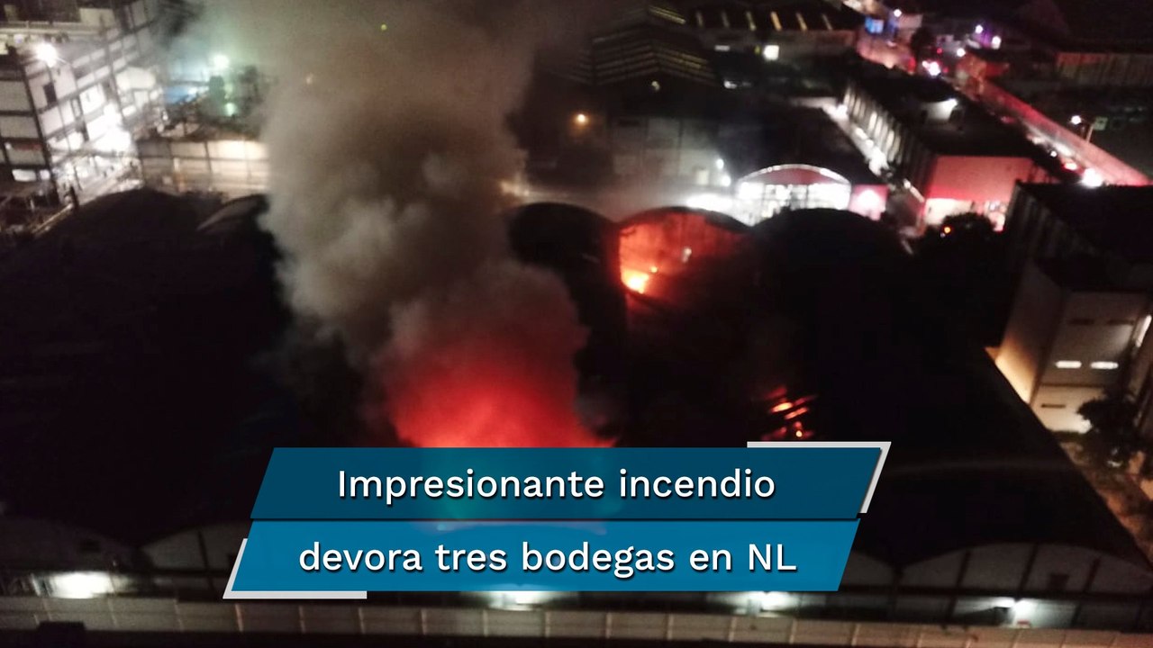 Incendio consume tres bodegas de solventes y pinturas en Nuevo León