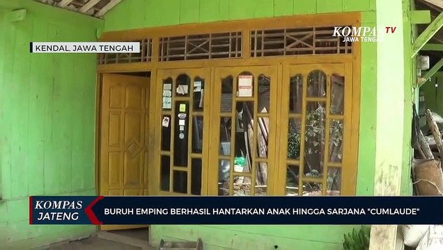 Buruh Emping Berhasil Hantarkan Anak Hingga Sarjana Cumlaude