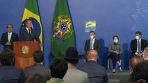 Bolsonaro defende 'marco temporal' em nome do agronegócio