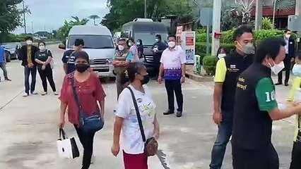 ชาวสุพรรณบุรีปลื้ม รมว.ทส.จับมือที่ปรึกษา ทส. สจ.พาฉีดวัคซีนป้องกันโควิด-19(คลิป)