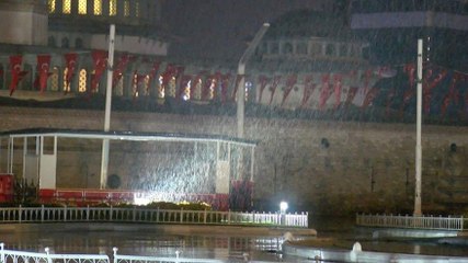 İstanbul’da yağmur etkisini göstermeye başladı