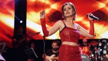 Aşı olmayı reddeden Yıldız Tilbe'nin Kıbrıs'ta vereceği konser iptal edildi