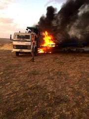 Saman pres makinesi alev alev yandı