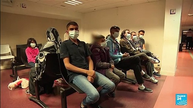 2,600 Afghan refugees on French soil seek asylum