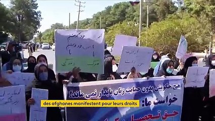 Afghanistan : des femmes manifestent pour leurs droits