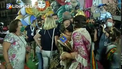 Valencia celebra el primer premio de las Fallas 2021