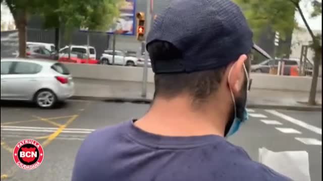 Un carterista pide,sorprendentemente, auxilio a los Mossos