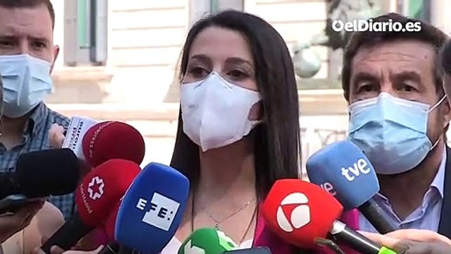 Arrimadas: Que Podemos y los separatistas no sueñen que lo del rey emérito va a afectar a Felipe VI