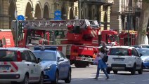 Incendio Torino, alta nube nera i Vigili del Fuoco al lavoro: preoccupa il rogo che ha ripreso forza