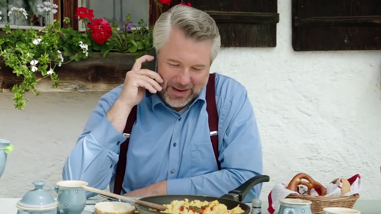 Die Rosenheim-Cops (421) Staffel 18 Folge 17 - Ein Vater kommt selten allein