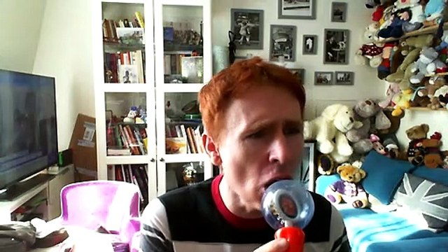 Wiwi égratigne ombre et lumière