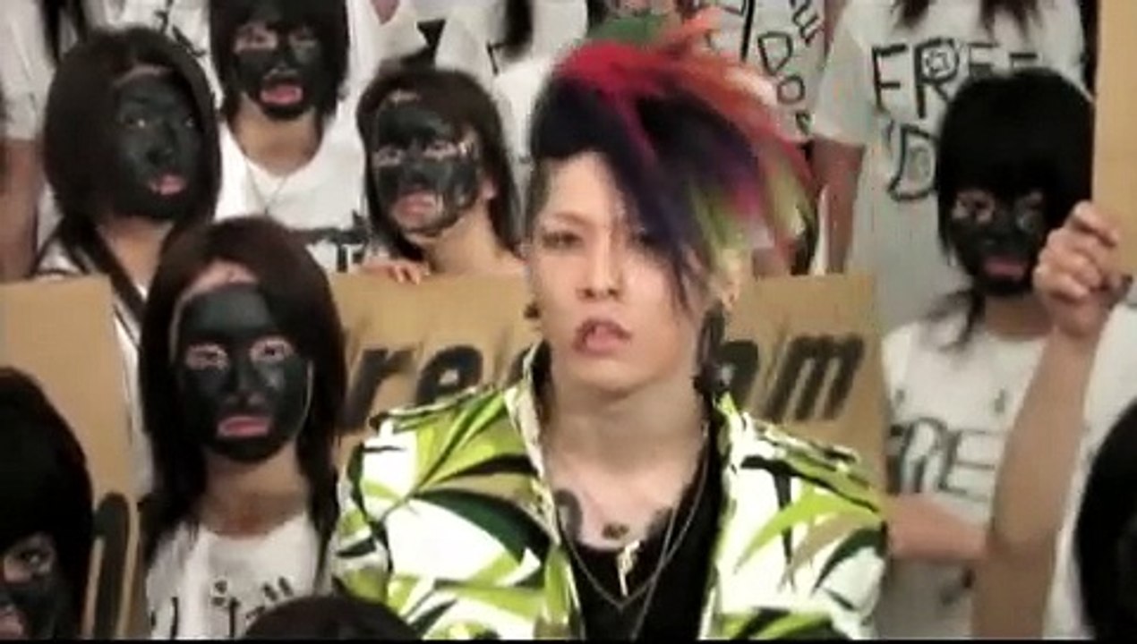 雅～miyavi～ / Freedom Fighters アイスクリーム持った裸足の女神と、機関銃持った裸の王様 PV