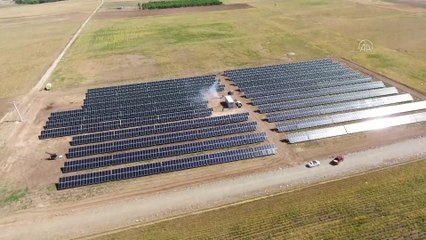 Genç kadın girişimci 4 mahallenin elektriğini üretiyor!