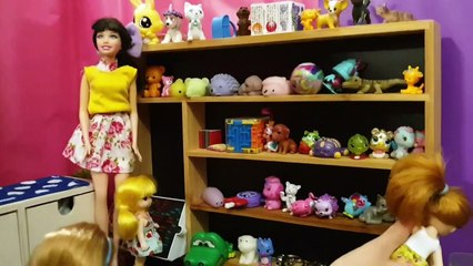 Toy shopping ! Barbie 's Twin Daughters, Addie and Ashley