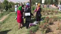Afganistan'ın başkenti Kabil'de kadınlar hakları ve özgürlükleri için gösteri düzenledi