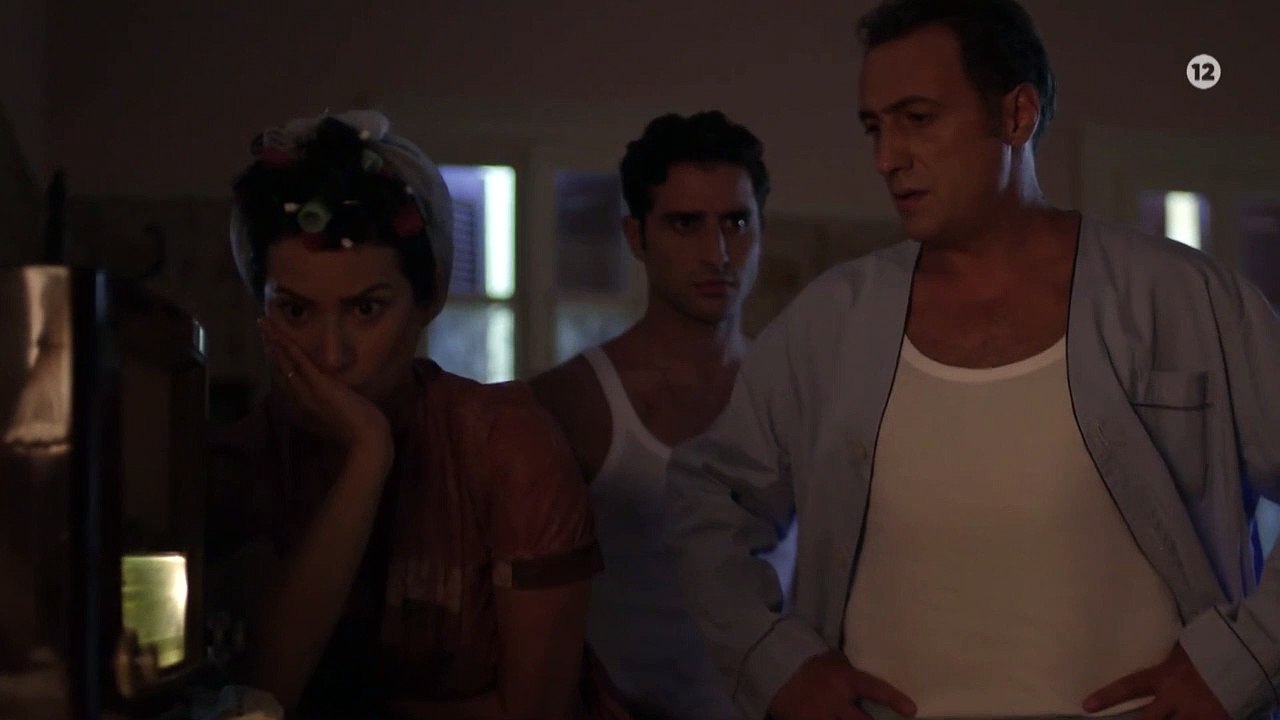 Άγριες Μέλισσες - Σ3 -ΕΡΧΕΤΑΙ